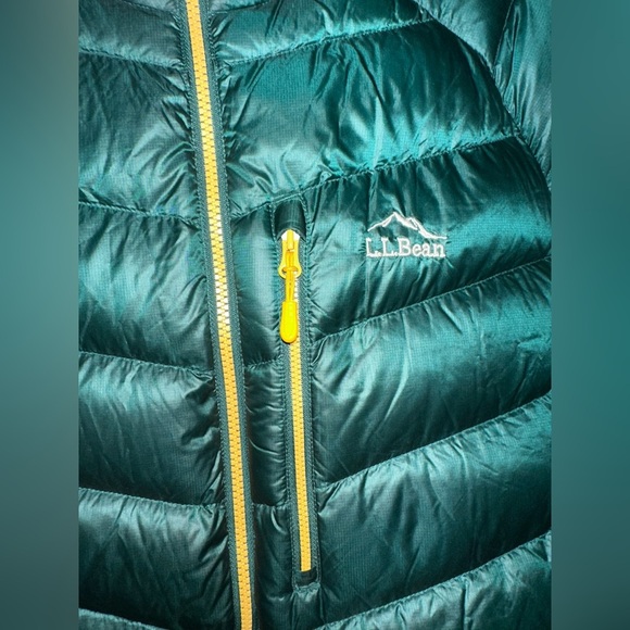 L.L. Bean Men's Green Goose Down filled Puffer Jacket XL outdoor winter hiking - Picture 9 of 14